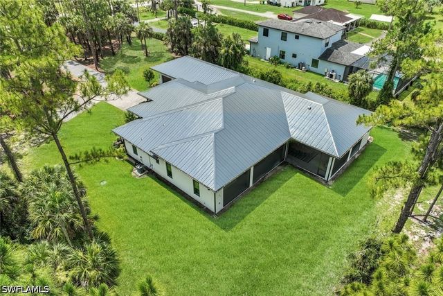 933 11th ST SW, Naples, FL 34117
