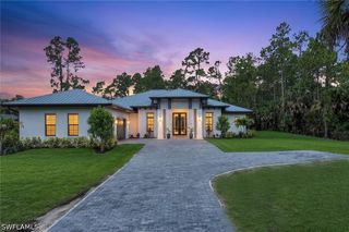933 11th ST SW, Naples, FL 34117