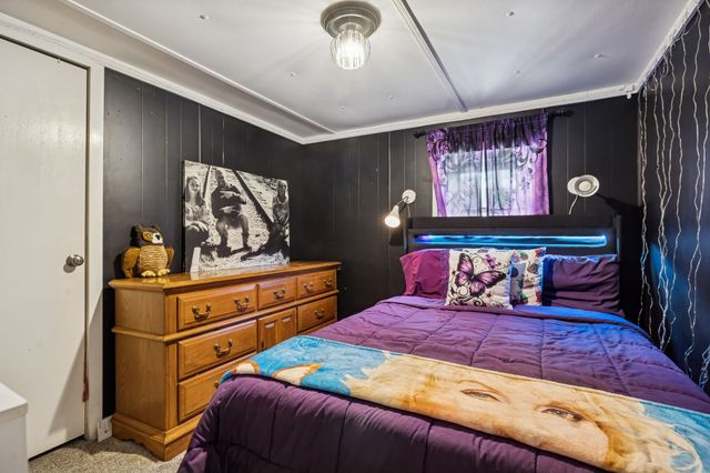 1830 Old Clarksville Pike, Chapmansboro, TN 37035