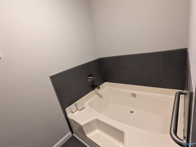 2504 Weatherstone Road, Huntsville, AL 35803