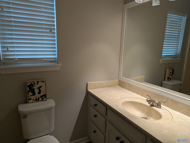 2504 Weatherstone Road, Huntsville, AL 35803
