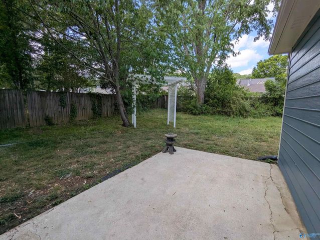 2504 Weatherstone Road, Huntsville, AL 35803