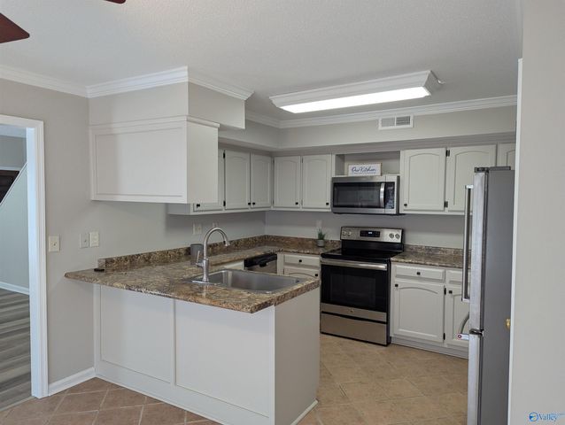2504 Weatherstone Road, Huntsville, AL 35803