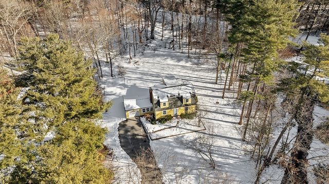 37 Davelin Road, Wayland, MA 01778