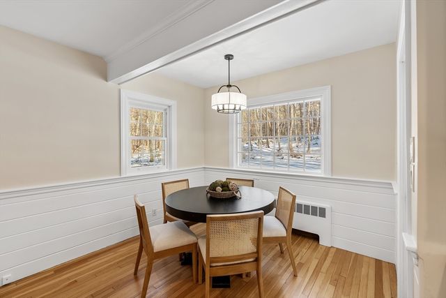 37 Davelin Road, Wayland, MA 01778