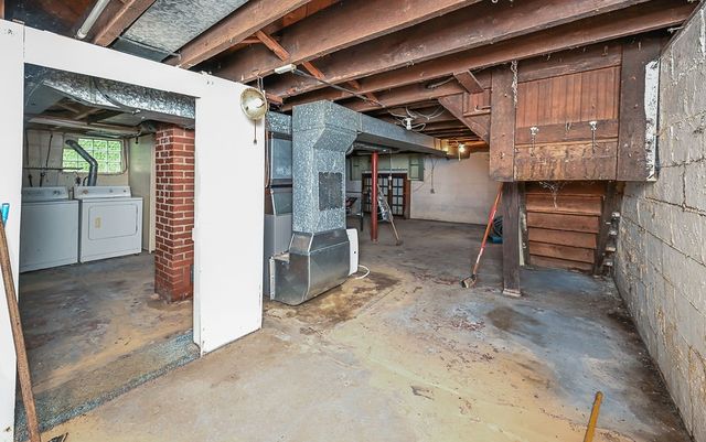 502 Bairdford Rd, West Deer, PA 15044