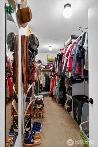 16616 133rd Place SE, Renton, WA 98058