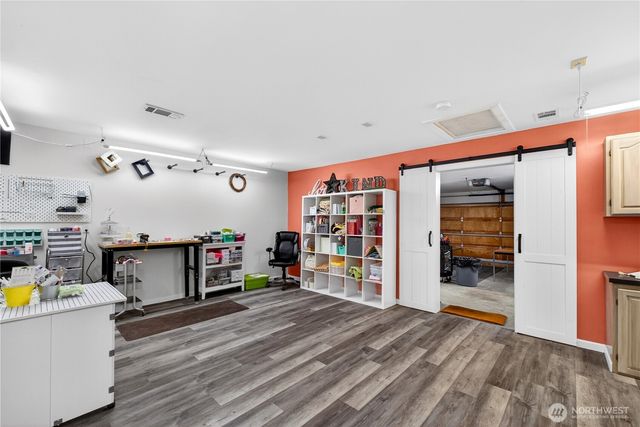 16616 133rd Place SE, Renton, WA 98058