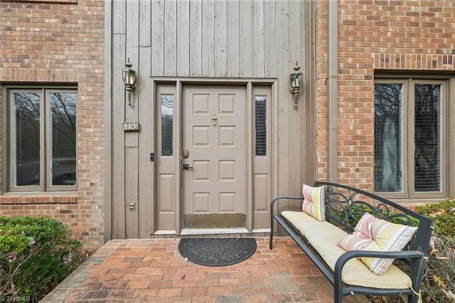 113 Briar Ridge Circle, Winston-salem, NC 27104