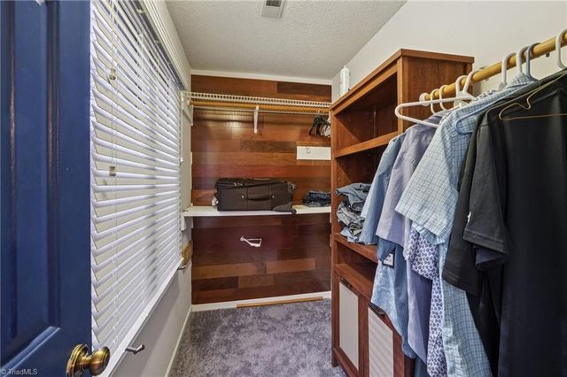 113 Briar Ridge Circle, Winston-salem, NC 27104