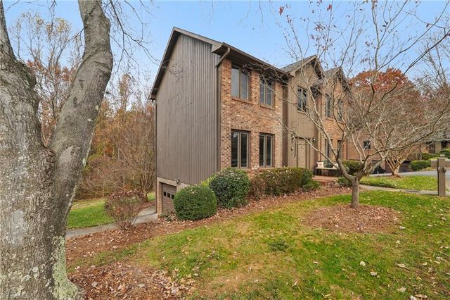 113 Briar Ridge Circle, Winston-salem, NC 27104