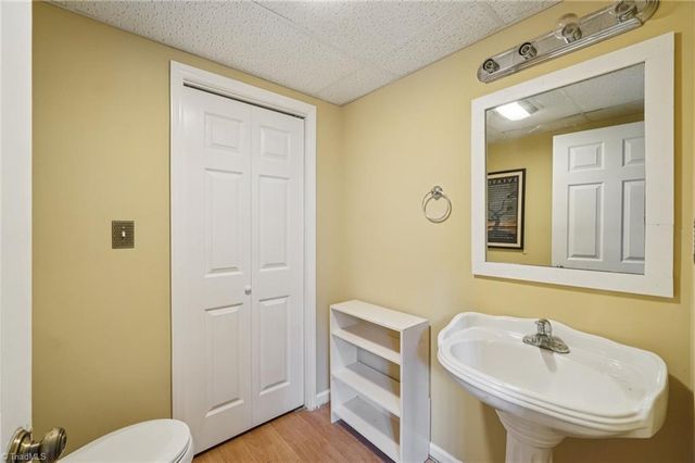 113 Briar Ridge Circle, Winston-salem, NC 27104