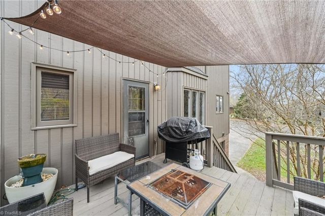 113 Briar Ridge Circle, Winston-salem, NC 27104