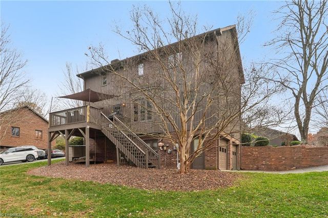 113 Briar Ridge Circle, Winston-salem, NC 27104