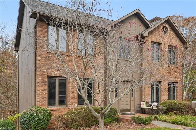 113 Briar Ridge Circle, Winston-salem, NC 27104