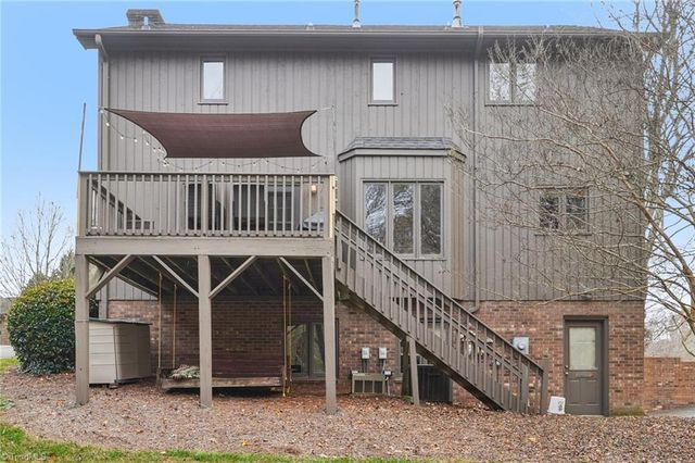 113 Briar Ridge Circle, Winston-salem, NC 27104