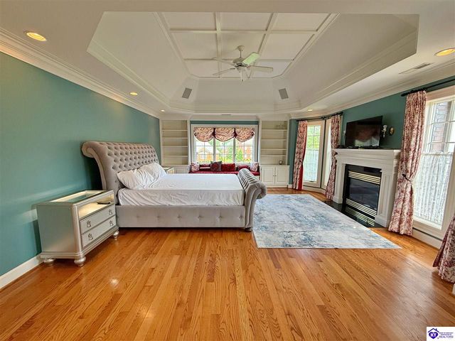 710 Landsdowne Court, Elizabethtown, KY 42701