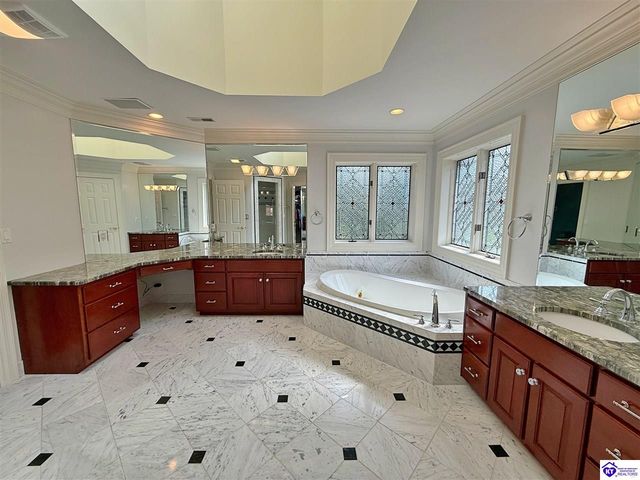 710 Landsdowne Court, Elizabethtown, KY 42701