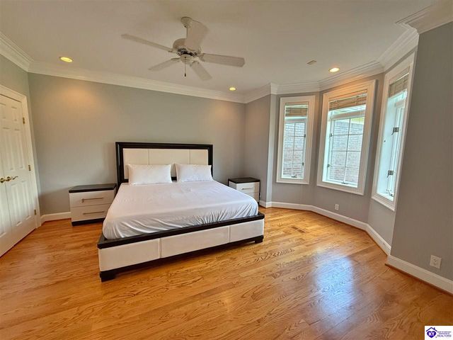710 Landsdowne Court, Elizabethtown, KY 42701
