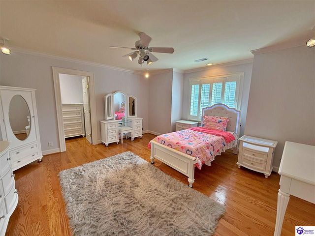 710 Landsdowne Court, Elizabethtown, KY 42701