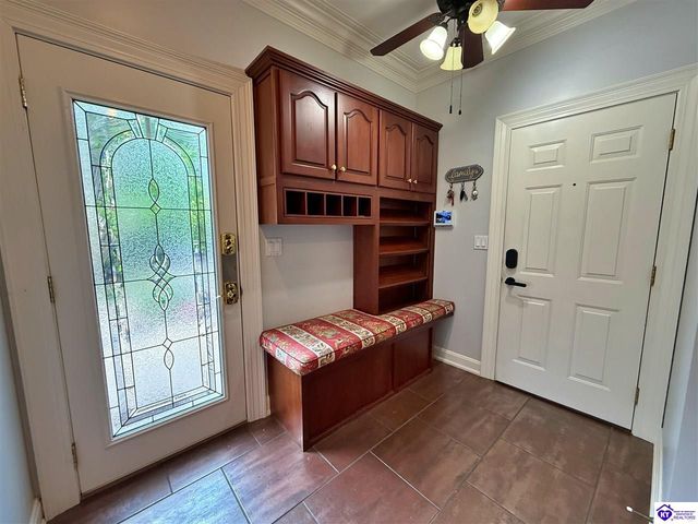 710 Landsdowne Court, Elizabethtown, KY 42701