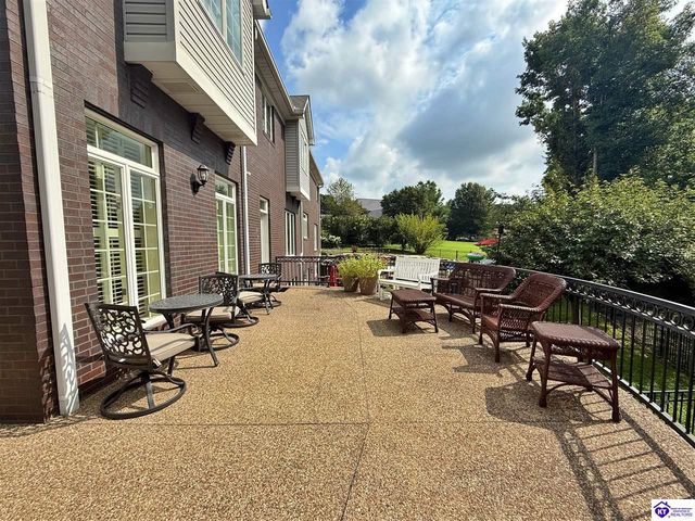 710 Landsdowne Court, Elizabethtown, KY 42701