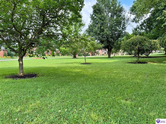 710 Landsdowne Court, Elizabethtown, KY 42701
