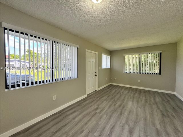 2237 Taylor St 3B, Hollywood, FL 33020
