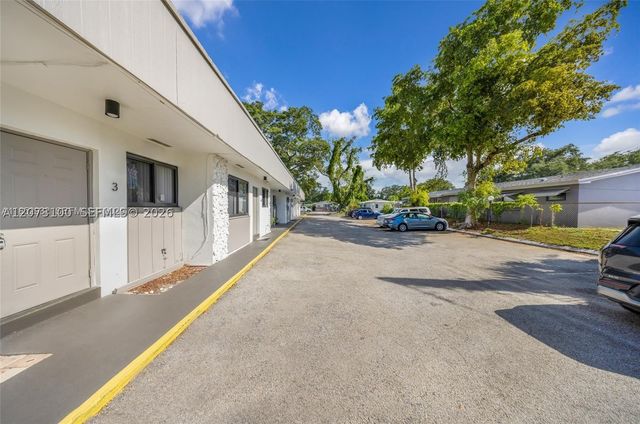 2237 Taylor St 3B, Hollywood, FL 33020