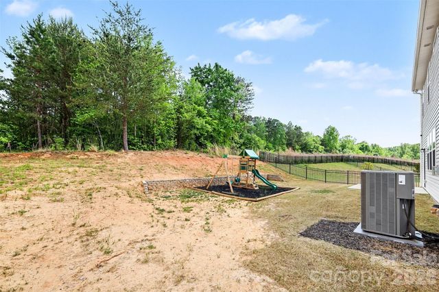 378 Kennerly Center Drive, Mooresville, NC 28115