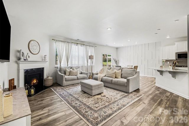 378 Kennerly Center Drive, Mooresville, NC 28115