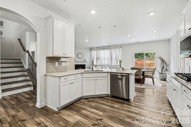 378 Kennerly Center Drive, Mooresville, NC 28115