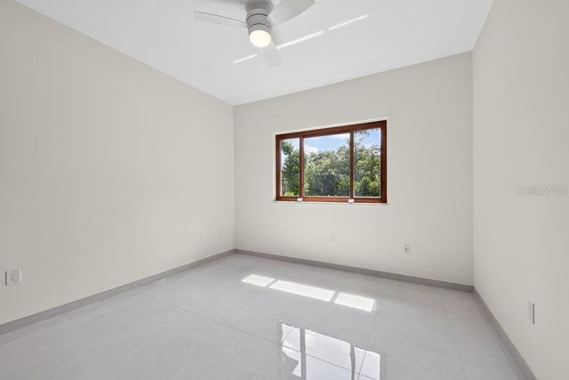 1007 LAKEWOOD DRIVE, Brandon, FL 33510
