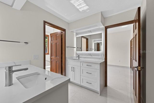 1007 LAKEWOOD DRIVE, Brandon, FL 33510