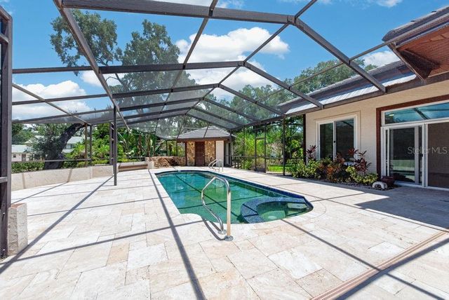 1007 LAKEWOOD DRIVE, Brandon, FL 33510