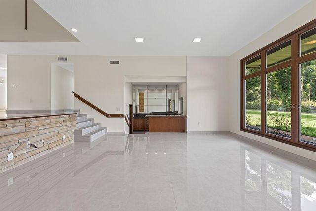 1007 LAKEWOOD DRIVE, Brandon, FL 33510