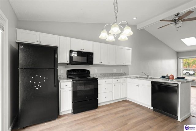 1023 Colonial Drive, Elizabethtown, KY 42701