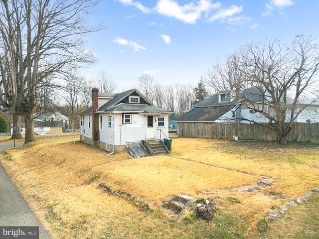 1978 SUMMIT AVE, Feasterville Trevose, PA 19053