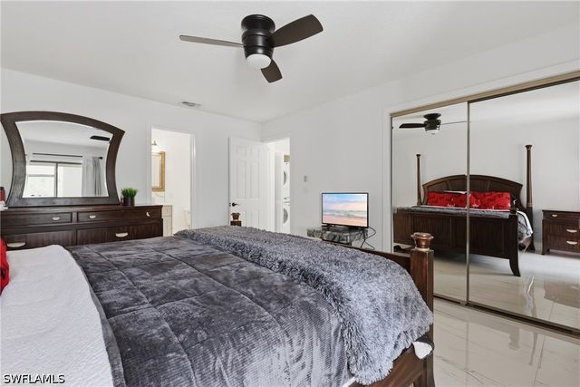 81 Emerald Woods DR M3, Naples, FL 34108