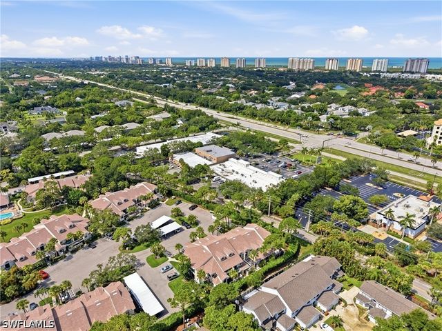 81 Emerald Woods DR M3, Naples, FL 34108