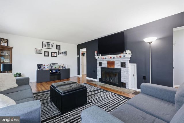 49 4TH ST, Feasterville Trevose, PA 19053