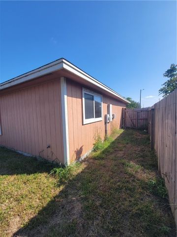 2321 Blue Star Dr, Corpus Christi, TX 78414