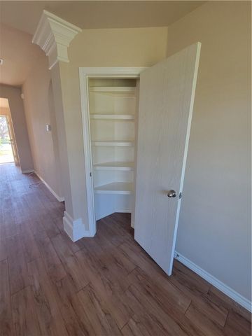 2321 Blue Star Dr, Corpus Christi, TX 78414