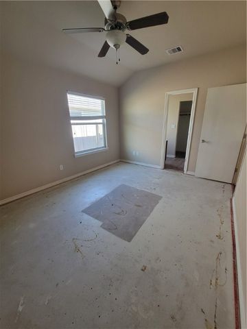 2321 Blue Star Dr, Corpus Christi, TX 78414