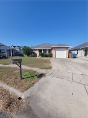 2321 Blue Star Dr, Corpus Christi, TX 78414