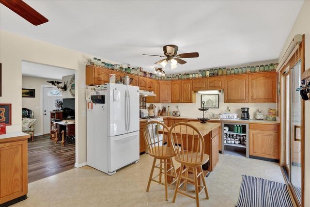 2432 Wood Drive, Beloit, WI 53511