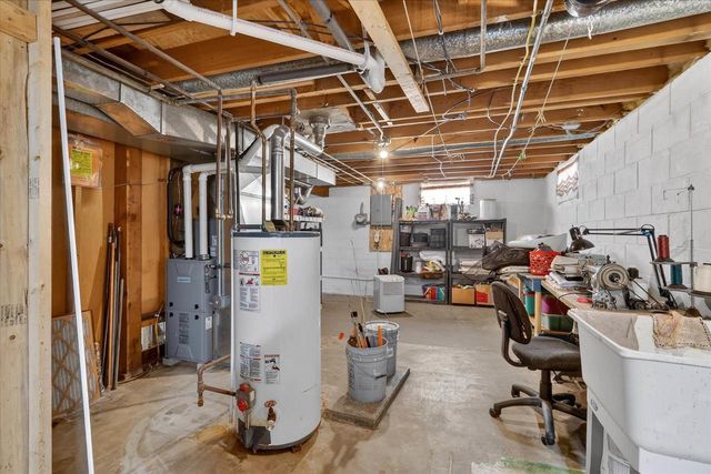 2432 Wood Drive, Beloit, WI 53511