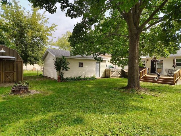 2432 Wood Drive, Beloit, WI 53511