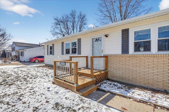 2432 Wood Drive, Beloit, WI 53511