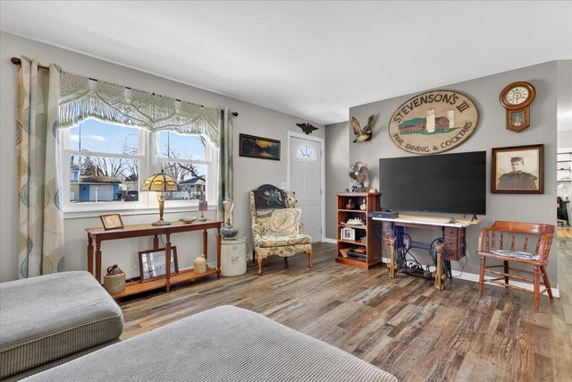 2432 Wood Drive, Beloit, WI 53511